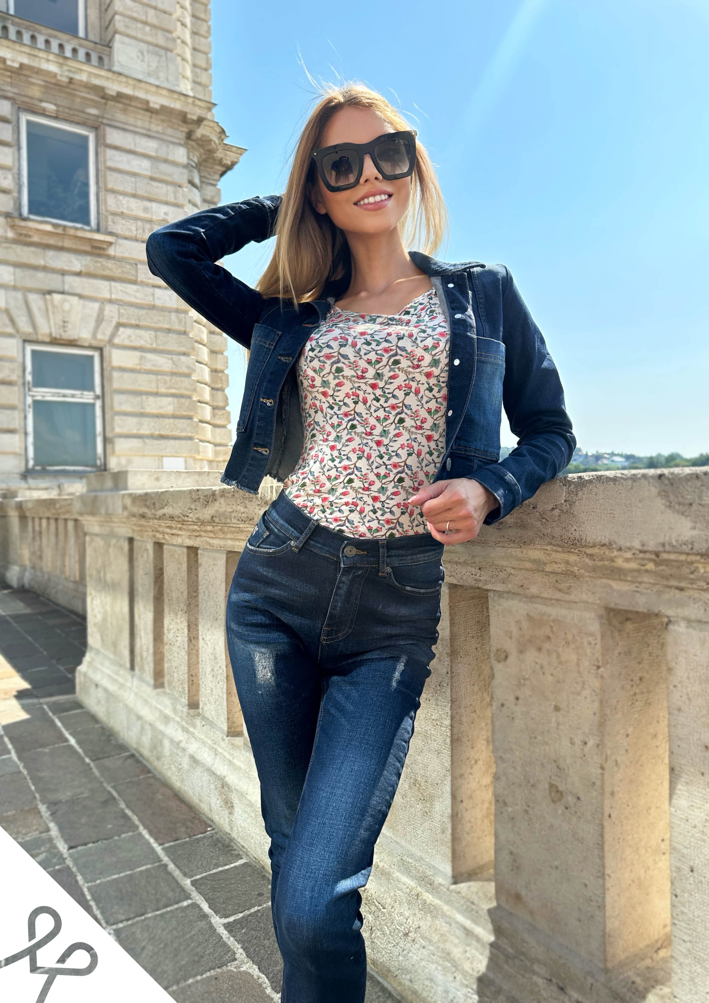 MAGENTA TOP